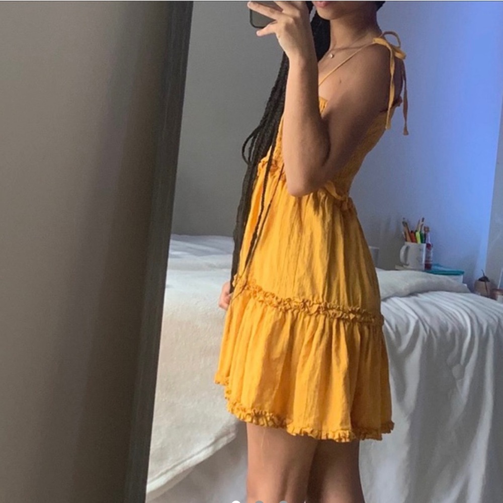 Yellow dress